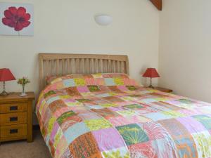 The Owls Roost - Uk12087