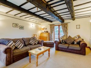 Timbers Barn - E3863