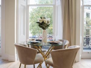 Bright & Stylish Apartment in Prime London