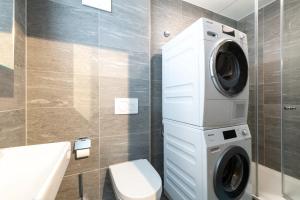 Beautiful Modern family apartment with free parking