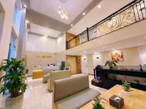 Golden Sun Hotel 8 - SECC Exhibition