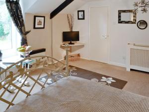 Rosecraddoc Manor - Heron