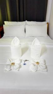 Nowhere Siqujor Hostel