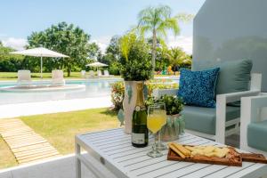 Aqua Luxe @ Cana Rock terrace to pool access E-105