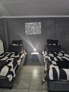 Lalapanzi Accommodation