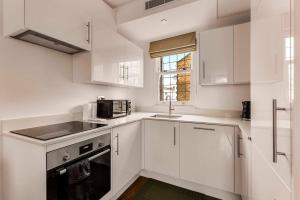 Cosy Kensington Apartment