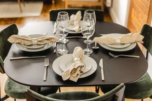 Cosy Kensington Apartment