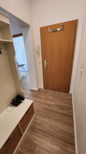 Ruhiger Flussblick vom Balkon all-in 5G