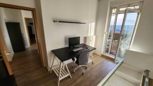 Ruhiger Flussblick vom Balkon all-in 5G