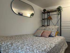 Studio hyper centre Paris 10