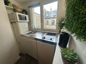 Studio hyper centre Paris 10