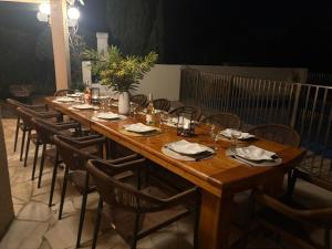 Villa les Palmiers pool spa view of Bavella