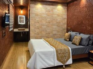 Walawal Bliss Farm Stay