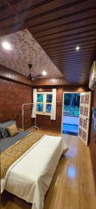 Walawal Bliss Farm Stay