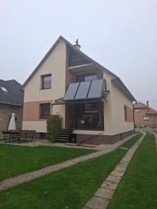 Ubytovanie v súkromí 85 suterén