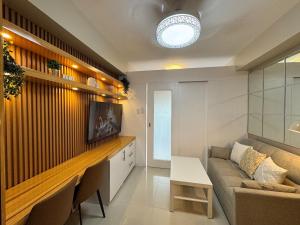 Elegant Staycation S Residences MOA RM 1253 by Prime Stay