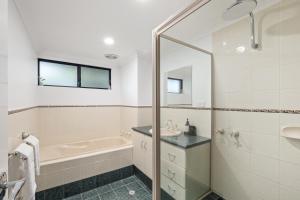 Arbre Retreat Serene Hideaway