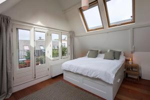 Charming Apartment with Roof Terrace