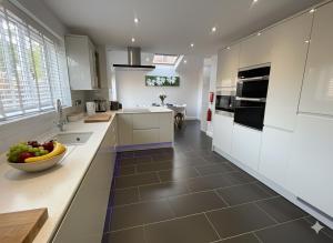 Easy walk to Addenbrookes - Stylish 1 bedroom Apartment