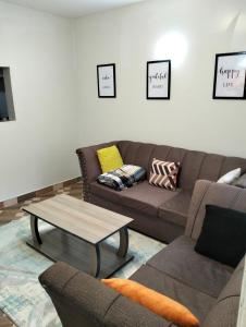 Thika Road Haven- Cozy &Modern 1 Bedroom Master Ensuite unit few steps from TRM Mall