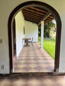 Casa Rústica com Área de Lazer