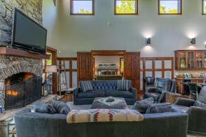 Sanctuary at Eagles Nest