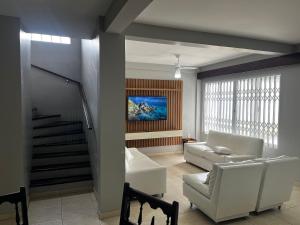 413 - Casa frente Mar em Bombas-Bombinhas.