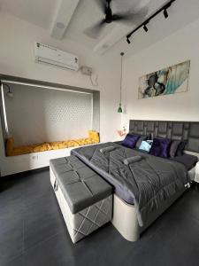 Casa Oceanus - Sea Facing Forest View Room - Ganpatipule