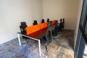 CFC Skyline View Luxury Private Parking - Netflix