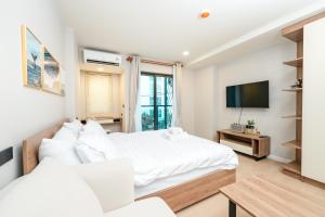 New Condo near Bangtao Beach - Space Cherngtalay