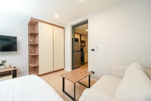 New Condo near Bangtao Beach - Space Cherngtalay