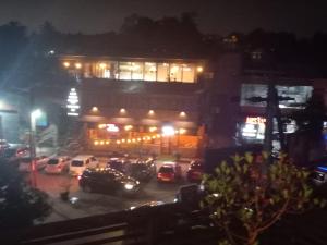 CrossWay Inn Thalawathugoda