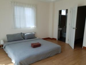 Above Heaven - 4BR for 12 Pax near MRT Ratchadapisek