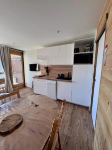 Studio aux pieds des pistes de Belle Étoile 1650 m