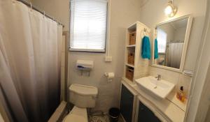 Glorias mini hideaway