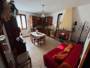 La casa di Nonna nel Piazzalino Asciano Siena Crete Senesi