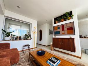 Newly renovated, central, secure 3 bedroom apartment with ACs and loadshed proof!