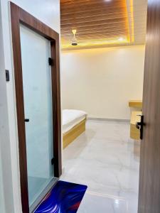 The Brij Retreat , 50 mtr from Shri Krishna Janambhumi