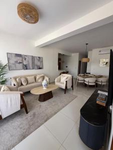 Brand New Condo-Sunrise