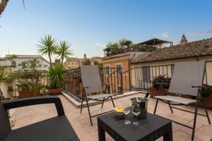 Frangipane 31 Monti Terrace