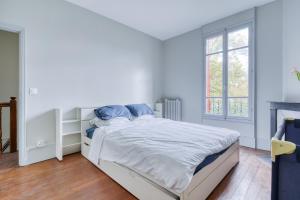 Maison familiale proche Paris et transport 8 personnes