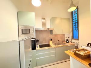 DOMVS SPAGNA Via Gregoriana