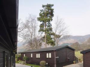 Acorn Lodge - Burnside Park