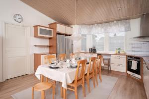 Arctic Harmony Villa Hosted by Hygge Host