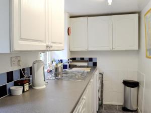 Drum And Monkey Cottage