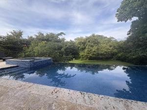Casa Mariposa - villa with infinity pool, near beach