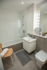 Cardiff Bay City View Penthouse