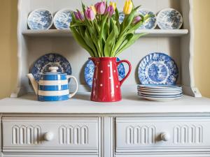 Island View - Cottage