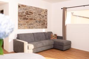 DN ART ROYALE - APT D first floor with lake view terrace and hot tub - APT N ground floor with internal whirpool