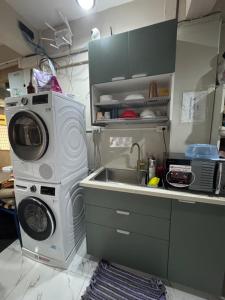 WannaB Hostel